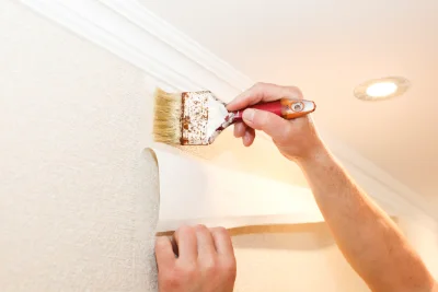 Pose de papier peint à Moreilles — revêtements muraux et toiles de verre